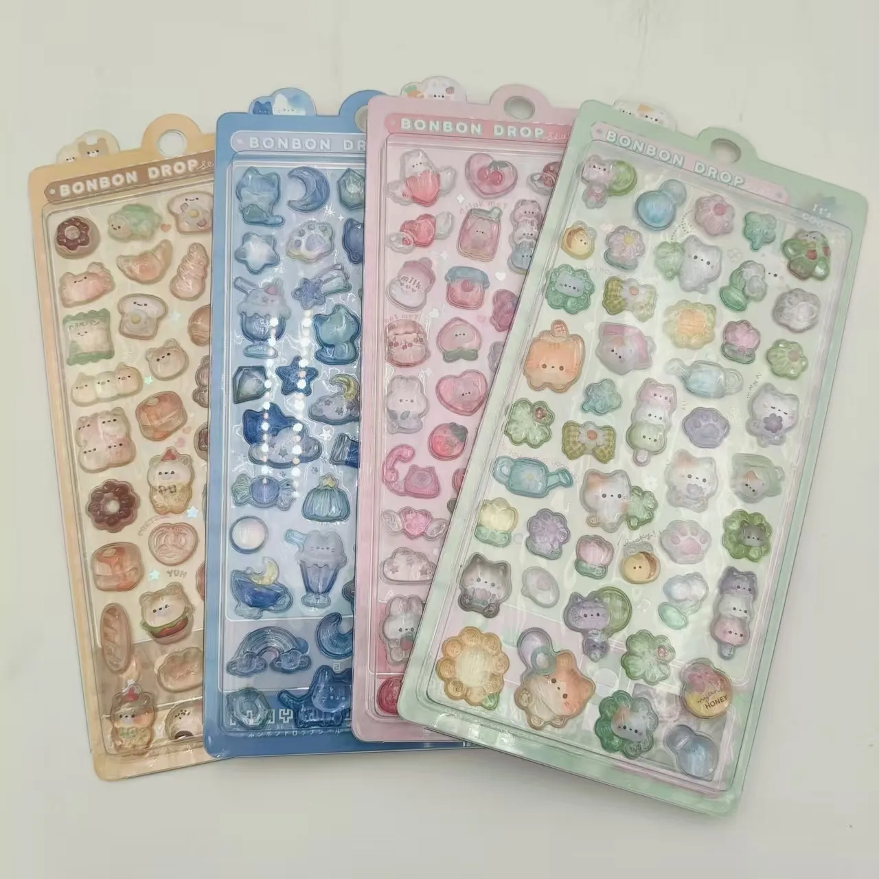 A 3D domborműves gyermekmatricák szállításra készen állnak