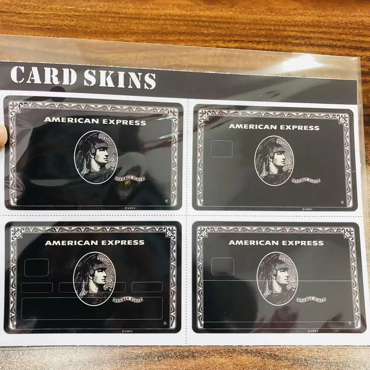 Itt megtalálhatja a kívánt hitelkártya-matricákat